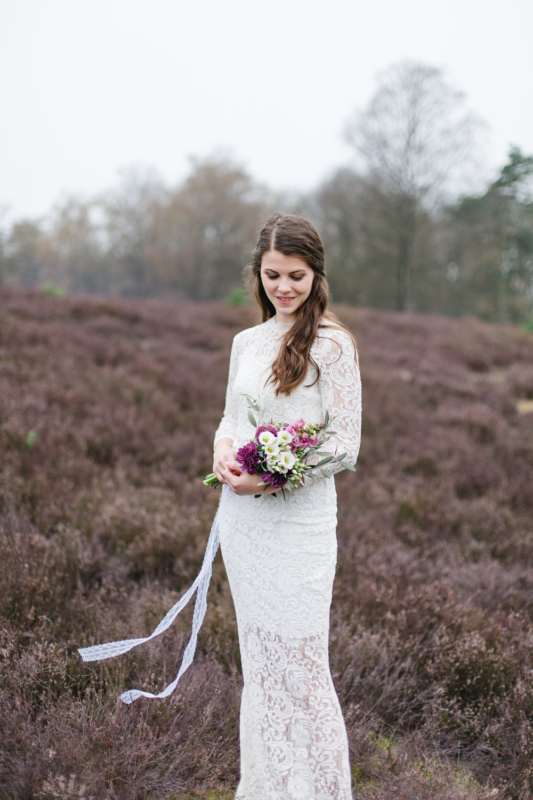 wedding pretty bride by sarahandsamuelphotography